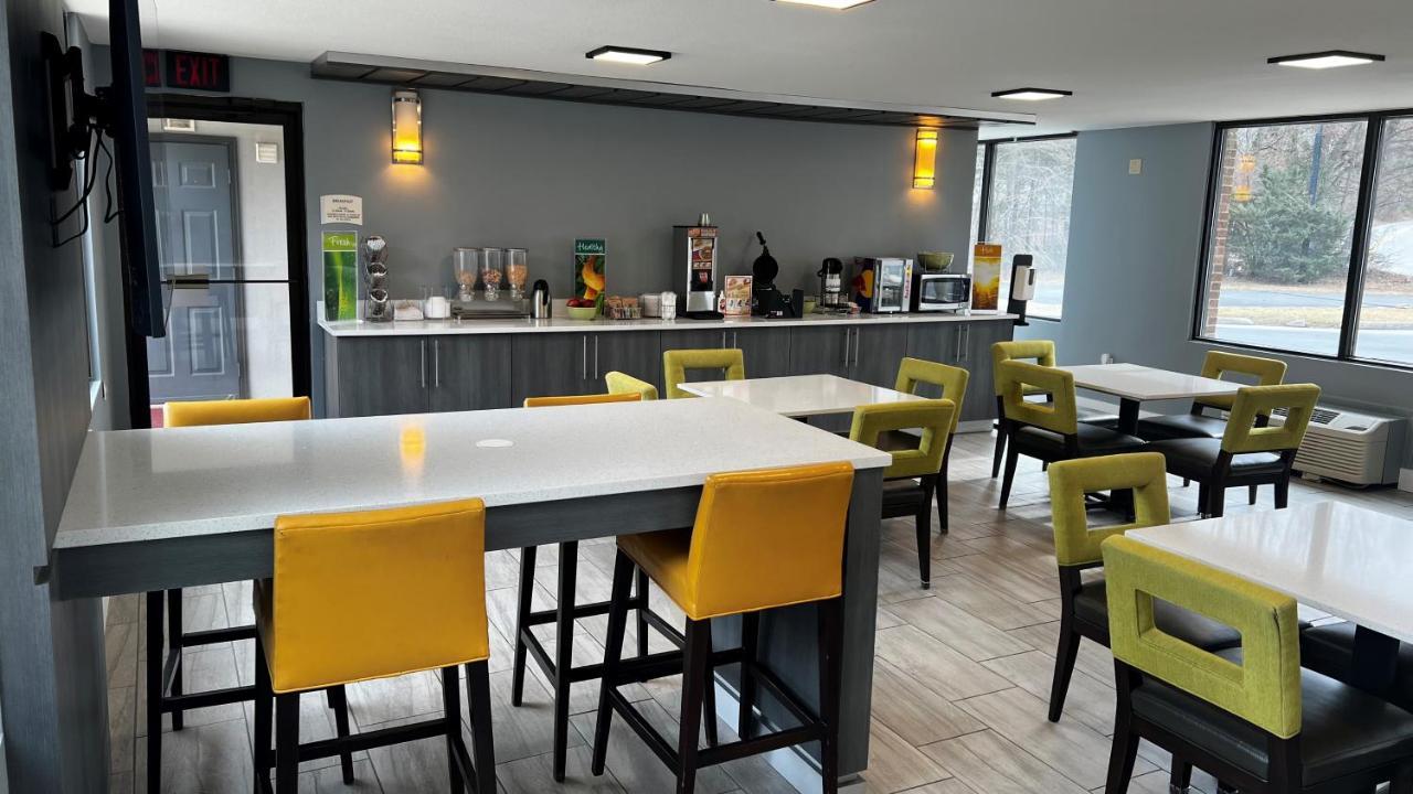 Quality Inn Asheville Airport Φλέτσερ Εξωτερικό φωτογραφία