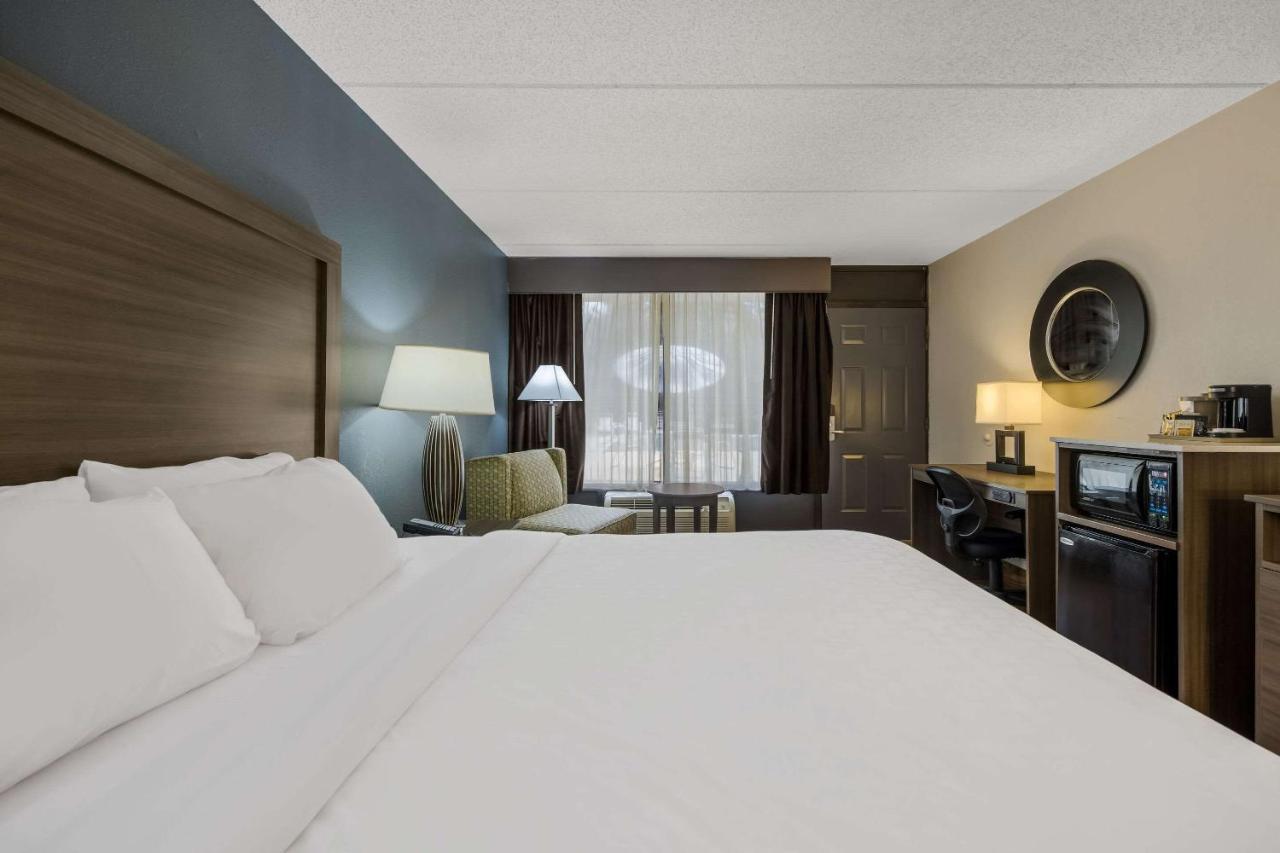 Quality Inn Asheville Airport Φλέτσερ Εξωτερικό φωτογραφία