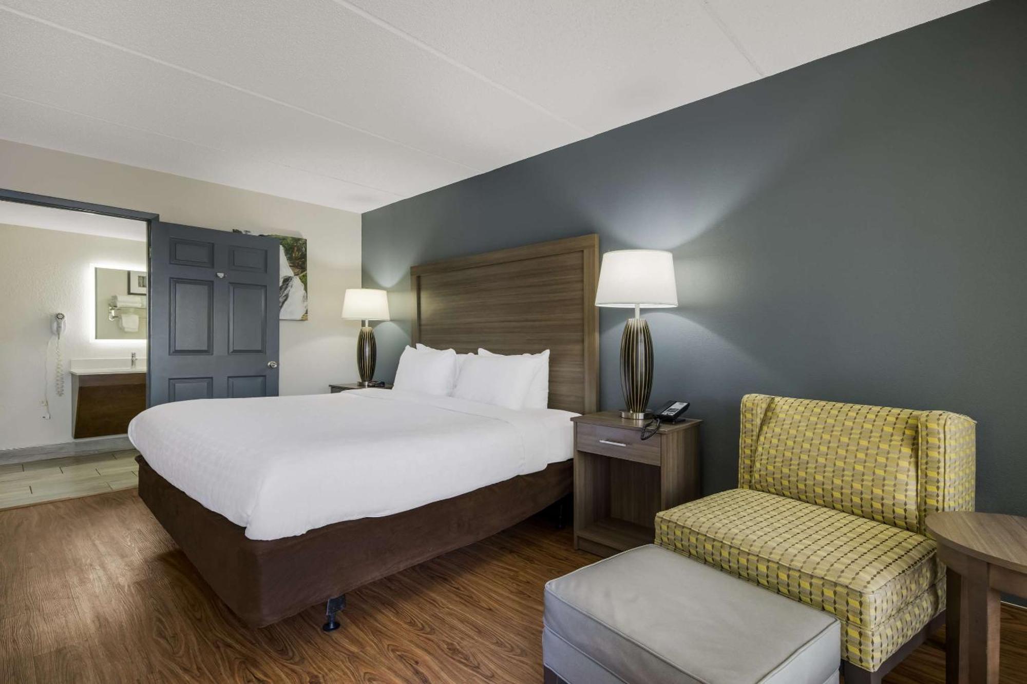 Quality Inn Asheville Airport Φλέτσερ Εξωτερικό φωτογραφία